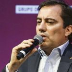 Pedro Duarte Guimarães relembra o anúncio oficial do Auxílio Emergencial e sua importância na resposta imediata à crise.