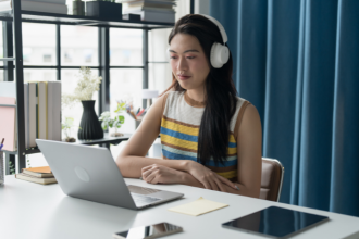 Teciomar Ábila mostra como o ensino híbrido combina presencial e digital de forma eficaz e com propósito